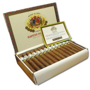 RAMÓN ALLONES GIGANTES CIGAR (BOX OF 25)